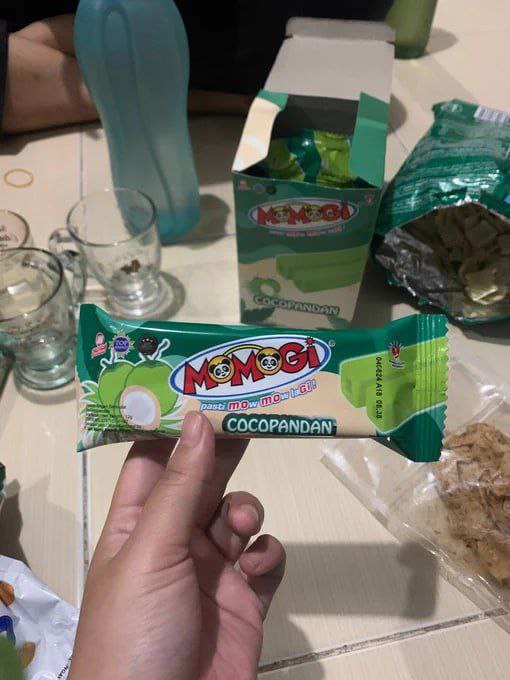asturiange's tweet photo. Daily Food 126

When I was little, I often bought this snack. You only need to spend $ 0.1 to get 1 pack of Momogi.

#photo #iweb3 https://t.co/mme2eT1ynu