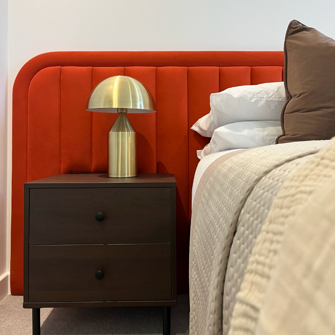 Experience elevated living at <a href="/FolioLondon/">Folio London</a>'s Marson Place penthouses; which we fully furnished to perfection🏙️💫

5 Unique Styles, Unlimited Homeliness👌

💛/💙 - Zennith
💙 - Apex
🩷 - Pinnacle
🧡 - Vertex
💛 - Summit

Furnish your BTR's: basefurnishings.co.uk/build-to-rent#…

#BTR #Property