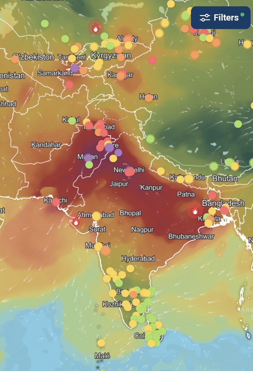 Look at the @IQAir India map today. North India is extremely Unhealthy while South India is clean. The blame is forced on development which this image shatters IMO. Looks more of a weather phenomena than man made one. Feel Free 2 Discuss @AlokPatel @TheMahaIndex @kaushikbhattac