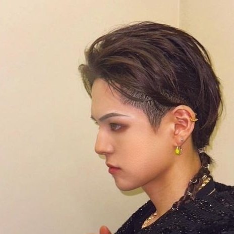 kakaiba kilay ni yoshi lately