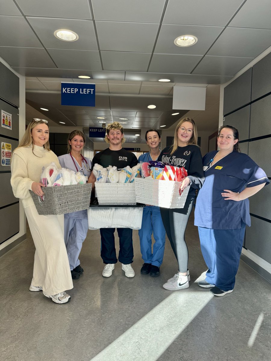 KingsMaternity's tweet photo. Big thanks to Olivia, Aaron and Zoe from Pato Lounge in Orpington for their generous visit! Raising over £270, they created wellbeing packs for our Maternity Ward at PRUH. Zoe, who spent two weeks with us in 2021, wanted to give back. Special treats for the maternity staff too🥰 https://t.co/8mRFw9a0Rh