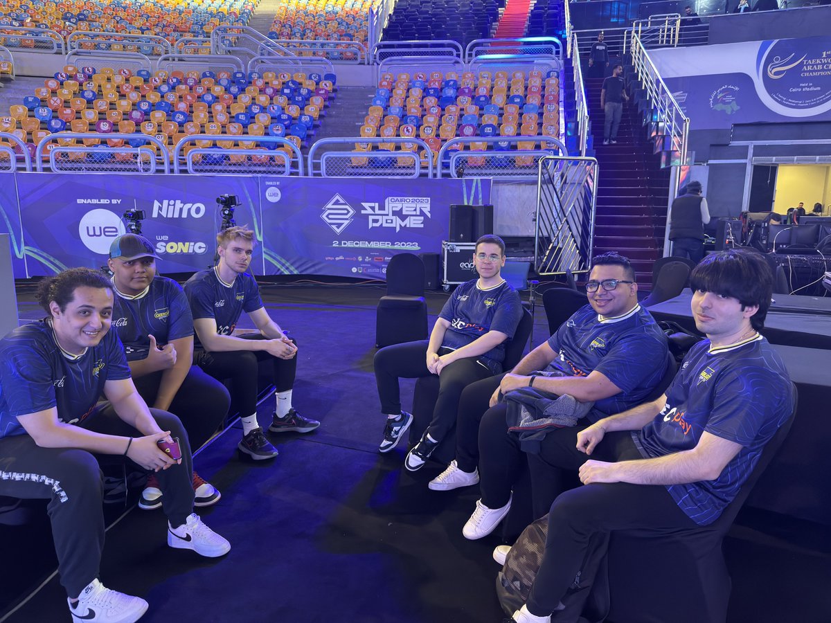 marshallnemesis's tweet photo. Boys are chilling @BMESuperdomeLoL 

#GK_FTW https://t.co/hbGd6b2fpg