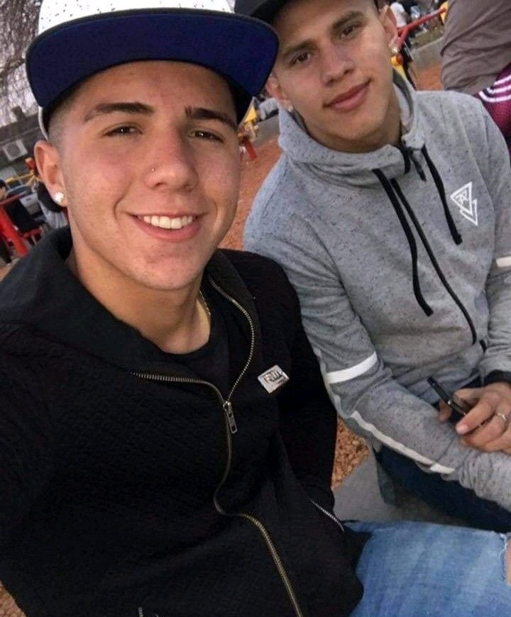 aagudz_'s tweet photo. te faltó bloquearme de mis otras 15 cuentas boludita https://t.co/P3CLnaPviK