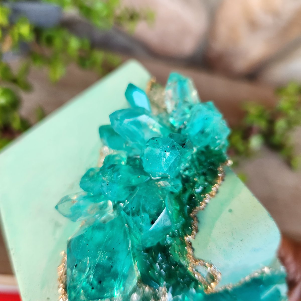 MadPottersBK's tweet photo. Wondering if my handmade crystal pottery will help me get more crystal shards with @Portalcoin
Pot: custom-colored concrete
Crystals: epoxy resin
#womanmade https://t.co/aXwdkhEcmR