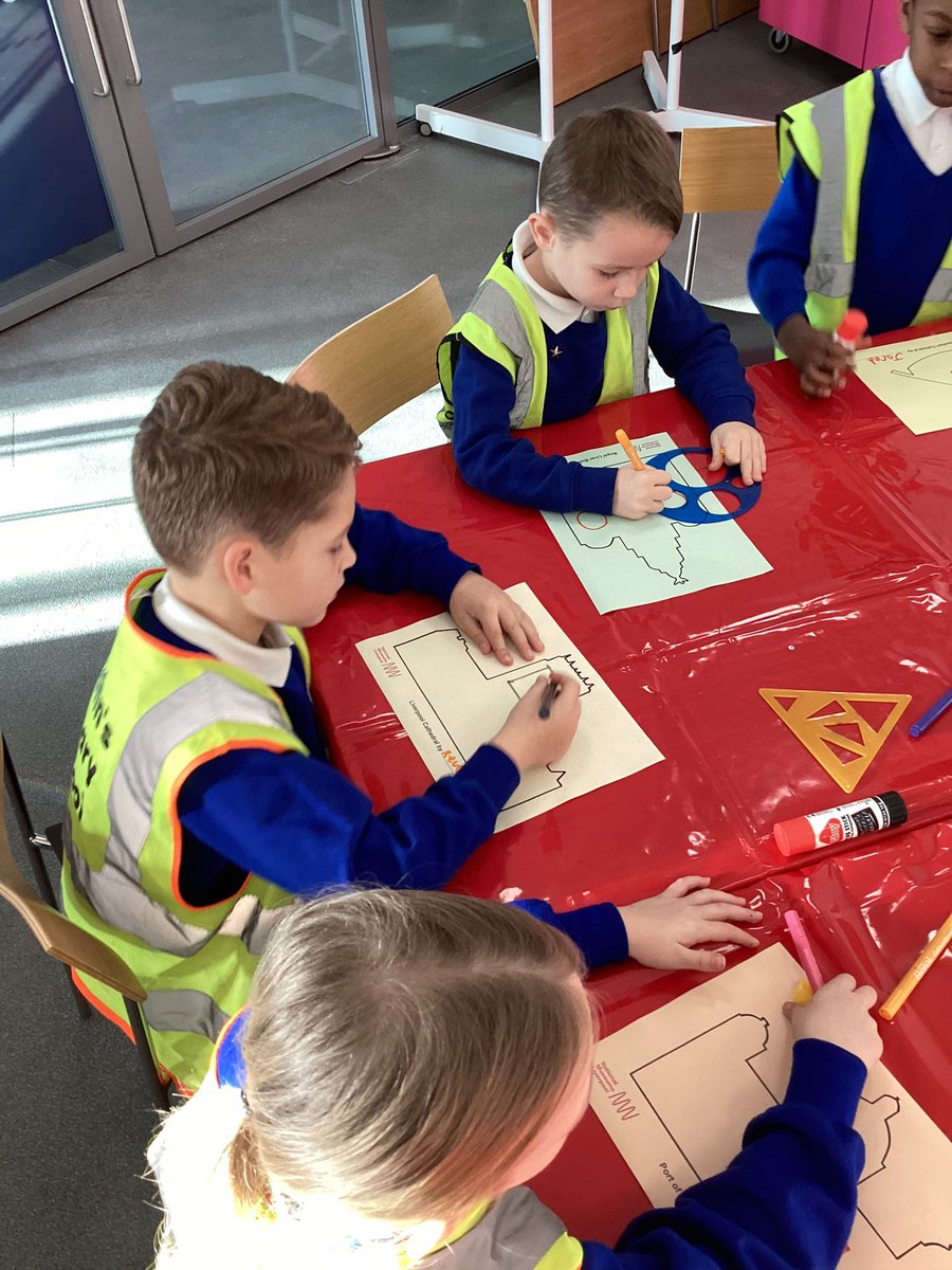 2E_stjohns's tweet photo. Year 2 had a wonderful time today at the Museum of Liverpool 🌟 https://t.co/HdsSuuAwp4