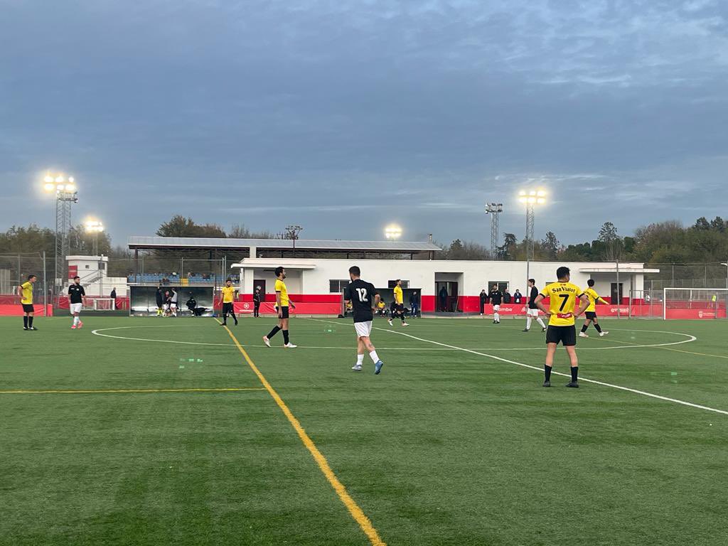 J12 SENIOR

San Viator 0-2 Águilas

Partido competido donde los nuestros se llevaron el encuentro con dos tantos en la segunda mitad. Victoria muy valiosa sumándole ademas la portería a cero.
Seguro que es una es de las muchas que están por llegar muy pronto .

Vamos Águilas 🦅