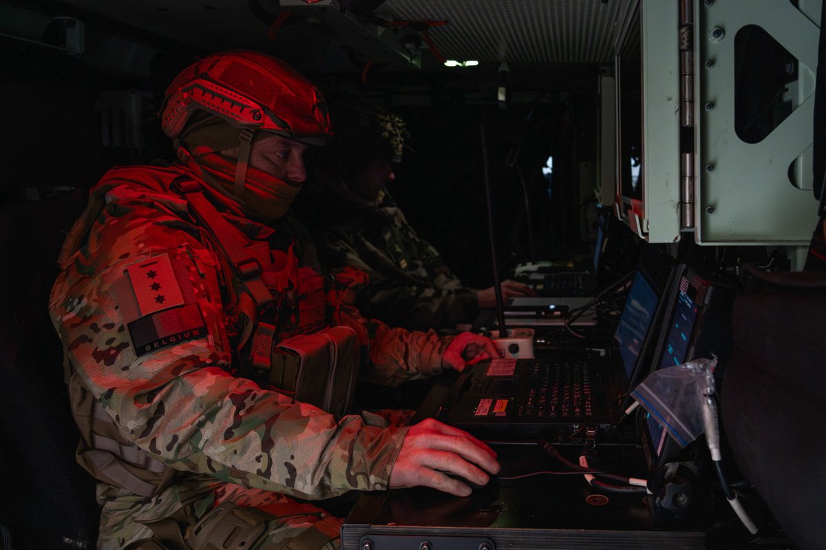 CEMAT_FR's tweet photo. #BIA23 est une nouvelle étape de la montée en puissance de l’@armeedeterre et de sa capacité à fédérer ses alliés.
Mené avec nos partenaires de la @Belgian_Army 🇧🇪, cet exercice déploie pour la première fois une brigade numérisée #Scorpion. https://t.co/6fO38c4afp