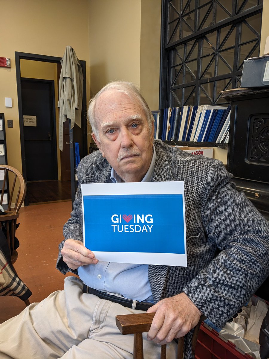 HydeParkHistory's tweet photo. Here are some more pictures of our members. This work is not easy and requires your kind support. On this #GivingTuesday, please consider supporting us by donating here: https://t.co/hT58SyeR6x. Thank you for your consideration!

#GivingHistory #HydeParkHistory #HydeParkMAPride https://t.co/i84OcDaVBB