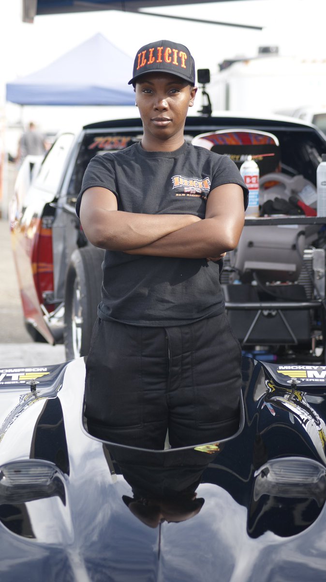 mieshael19's tweet photo. @BaddiesReality @unwinewithtasha @bluefaceebarbie @tdavincix1 Breaking barriers and changing the narrative for black women by being the First African American Female Drag Racer from the Bay Area.
Let’s make this go viral!
#bayareafemaledragracer #WomenEmpowerment #blackwomeninmotorsports #viral #bayarea #sfnative https://t.co/2n7TeG00OW