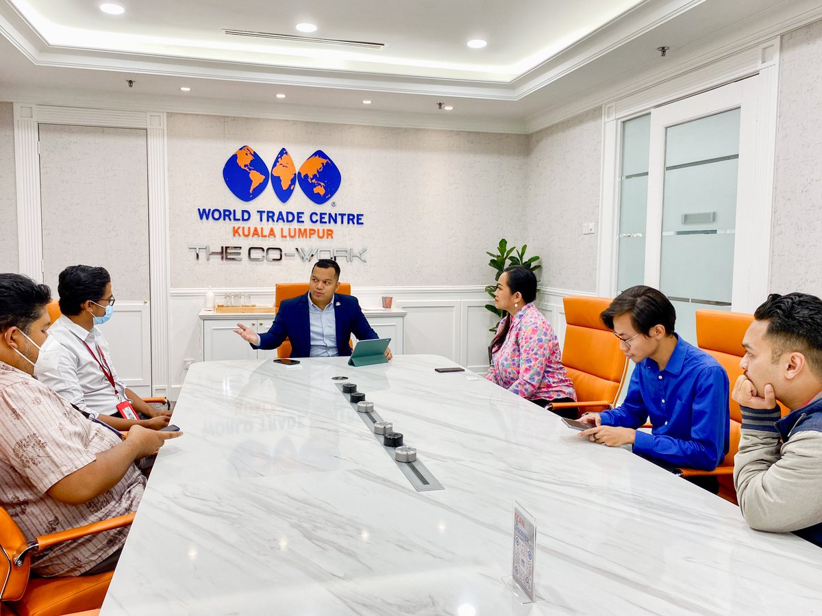 addyyyy____'s tweet photo. Meeting for a next collaboration event with Pusat Darah Negara and Eceos Sdn Bhd https://t.co/K9q5Hs4RvB