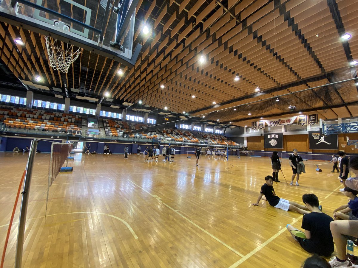 duoluan's tweet photo. Site visit to @nccu1927 campus done! Located in scenic Taipei,surrounded by lush green mountains. A warm welcome from the International Cooperation team. Also had a chance to audit a class &amp; nice to see our students enjoying their Chinese learning. @AsianStudiesEd @LLCatEdinburgh https://t.co/X2UzMkhzsF
