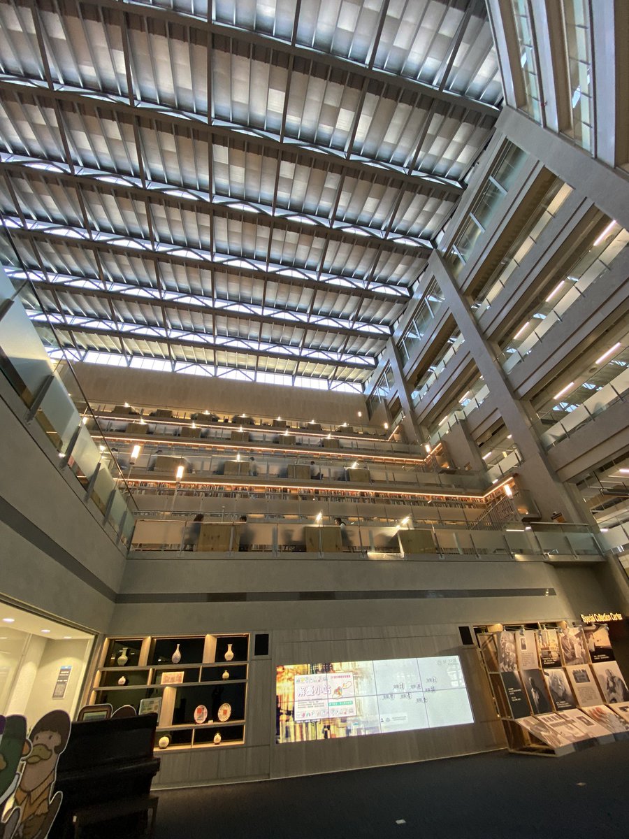 duoluan's tweet photo. Site visit to @nccu1927 campus done! Located in scenic Taipei,surrounded by lush green mountains. A warm welcome from the International Cooperation team. Also had a chance to audit a class &amp; nice to see our students enjoying their Chinese learning. @AsianStudiesEd @LLCatEdinburgh https://t.co/X2UzMkhzsF