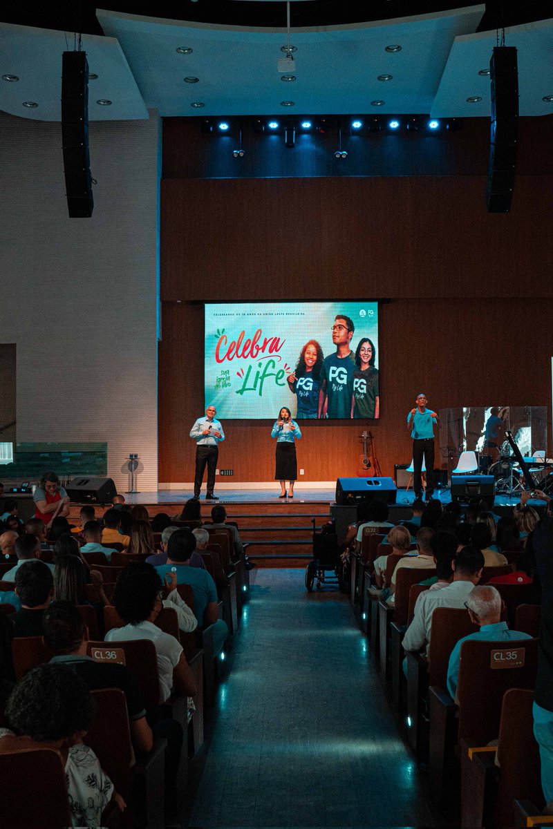 presidenciadsa's tweet photo. Celebramos os 10 anos da igreja na Bahia e Sergipe com um encontro virtual único de adoração, testemunhos, louvor e gratidão, unindo as igrejas das regiões. Esta celebração simboliza a grandiosidade da obra de Deus em nossa igreja e fortalece nossa fé e compromisso. https://t.co/QqlNCrzmDu