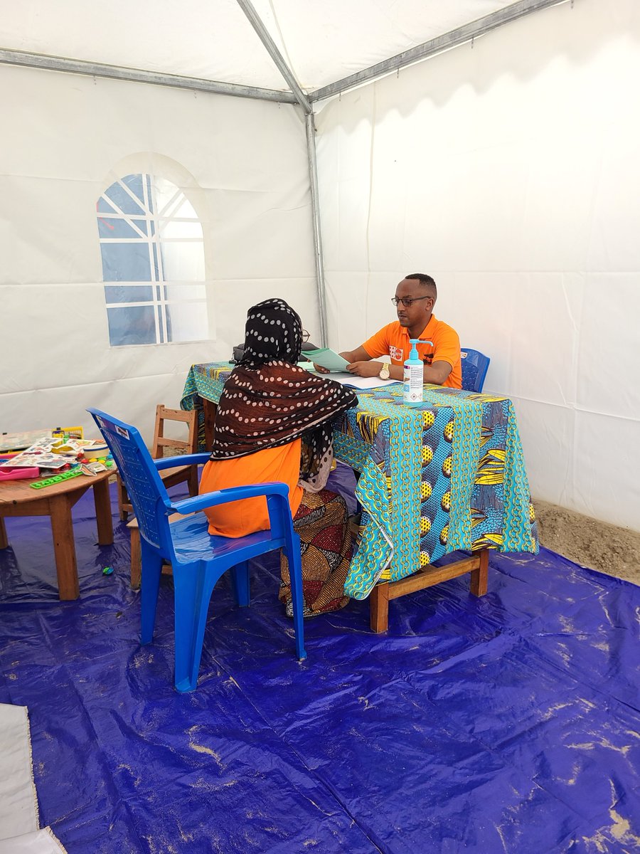 CentreSeruka's tweet photo. Avec l'appui  de @UNFPABurundi , le centre Seruka intervient, depuis ce mois de novembre 2023, dans le camp des déplacés dit "Sobel" à Maramvya. 
Une clinique mobile qui comprend tous les services de la prise en charge globale des survivants des VSBG y est installée. https://t.co/ZkLem9cpzm