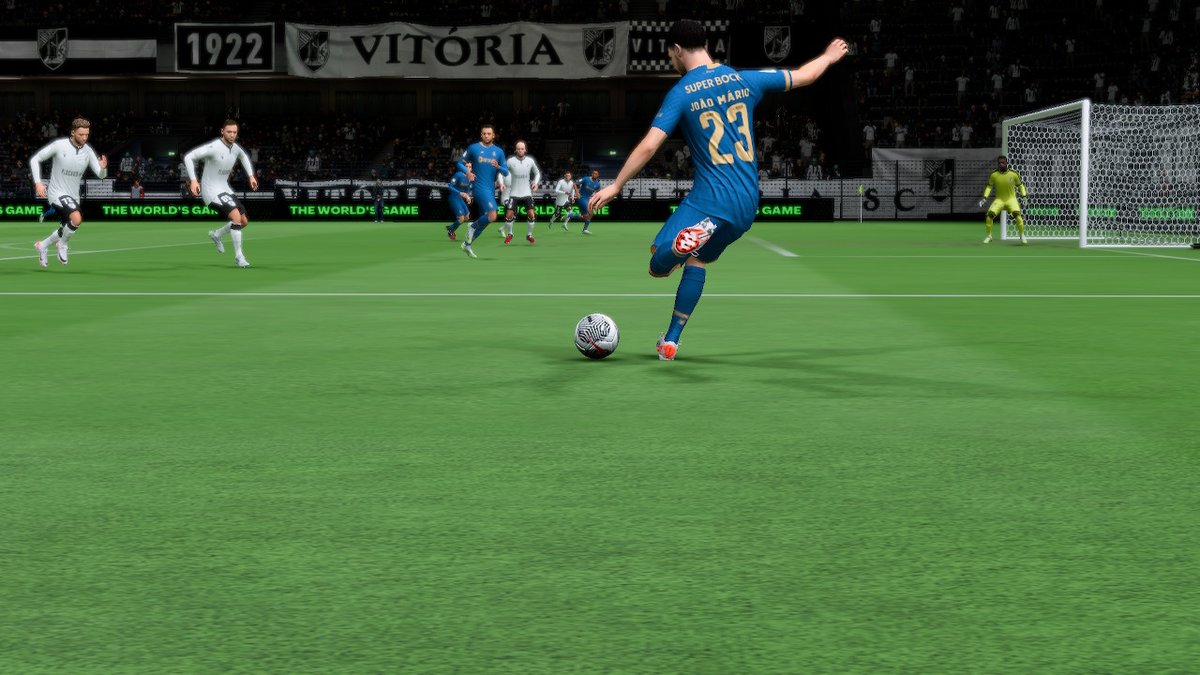 1602Isaac's tweet photo. Semifinales de la Taca Portuguesa
Victoria del Porto ante el Vitória por 0-1, este resultado deja por delante al conjunto blanquiazul pero deja el resultado abierto para la vuelta en el Estaido Dragao. Costa paró un penalti en el 89 para mantener el empate de su equipo.🟢⚽ https://t.co/t84GeIizfv