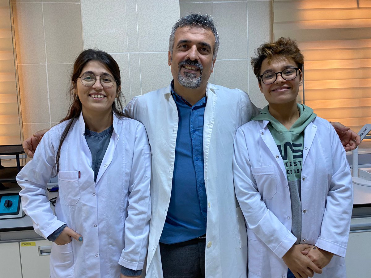 hrumedya's tweet photo. “Türkiye Innovation Week” kapsamında bu yıl 10. su düzenlenen ‘İnovaTim İnovasyon’ yarışmasına, Üniversitemiz damgasını vurdu.

Fen-Edebiyat Fakültesi öğrencilerimiz yarışmaya katılan 86 farklı üniversiteden 686 takım arasında üçüncü oldular.

Ayrıntılar: https://t.co/mIIWokE1HV https://t.co/lHt0gAp38V