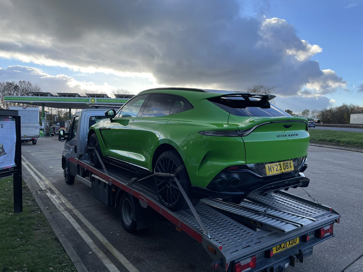 Paging <a href="/TedWelford/">Ted Welford</a>, <a href="/TedWelford/">Ted Welford</a> to the services on the A3 please.