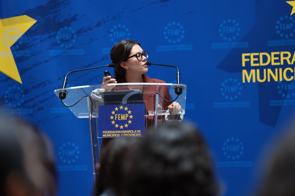 Atenpro.es tweet media