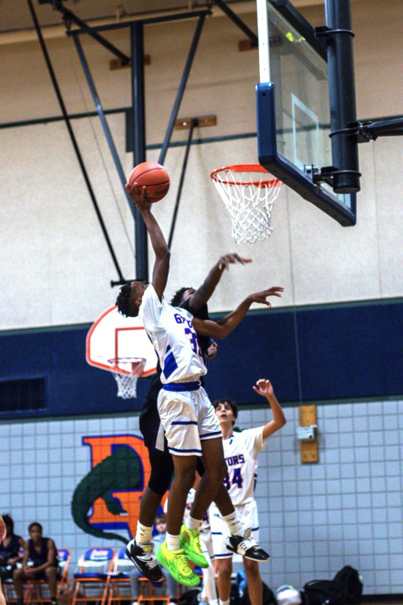 WhoIsBig6's tweet photo. GATOR HOOPS 🐊

DWMS vs BHMS at 5pm

#WhoIsBig6 #33 #Classof2028 #BSSD #DWMS https://t.co/f0ucfhqwVc