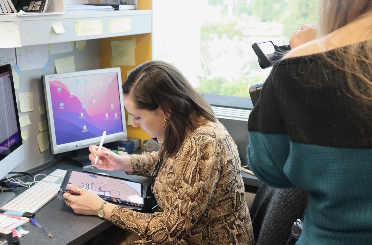 🎥  <a href="/unistra/">-</a>'s video on Annabelle Klein's comic strip #thesis is available on Savoir(s). The combination of her #research work and her passion for drawing is a good example of scientific communication.

👉  To find out more, watch the #video here: tinyurl.com/y3ac9rpx