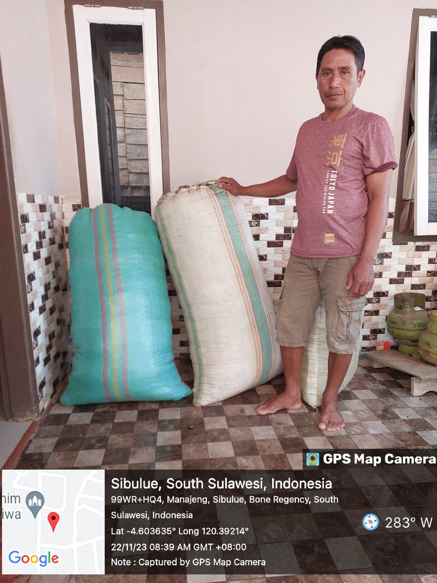 MSyafruddin15's tweet photo. Senin(28/11/23), M. Syafruddin, Luhkan Kab. Bone, 
di Pokdakan pakkamase, Sipakatau Ds Manajeng, mendampingi Panen 
Rumput laut , long line, sebanyak 1900kg, 
luas lokasi di laut 15000 m2, bobot panen 1000 gr, harga 15000/kg, kering

#GiatLuhkanSatminkalMaros   #Bone #Panen https://t.co/vvEKygndTB