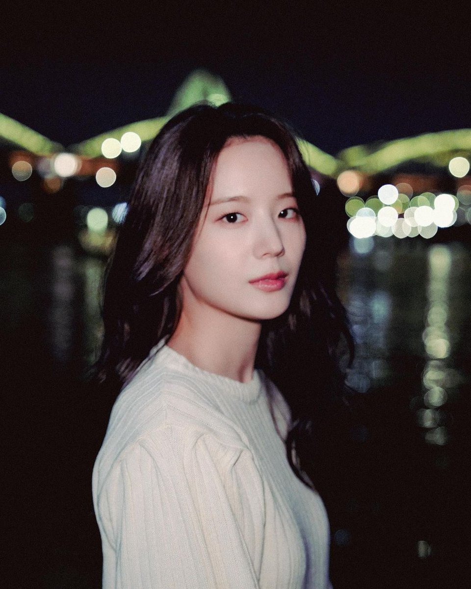 JGRfacts's tweet photo. Gyuri's beauty never makes me bored. Look how gorgeous she is

#장규리 #JangGyuri https://t.co/FaKZaGAm5W