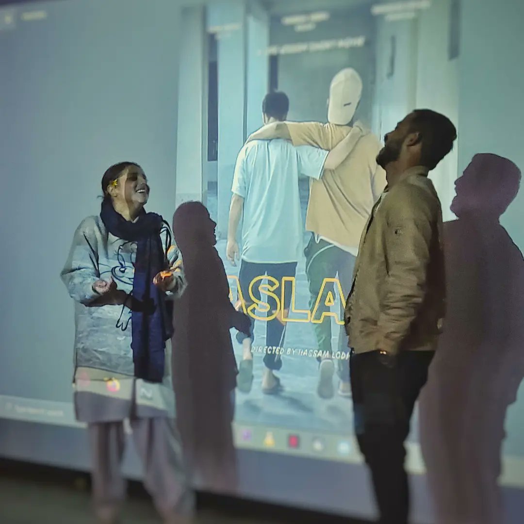 BUITEMSFS's tweet photo. After screening short films and with the submissions and discussion on our first project, in our last session, we are moving on to the next exciting project!
A series of dynamic and interactive promo videos for the different fields in BUITEMS. https://t.co/bhqTQXZsSm