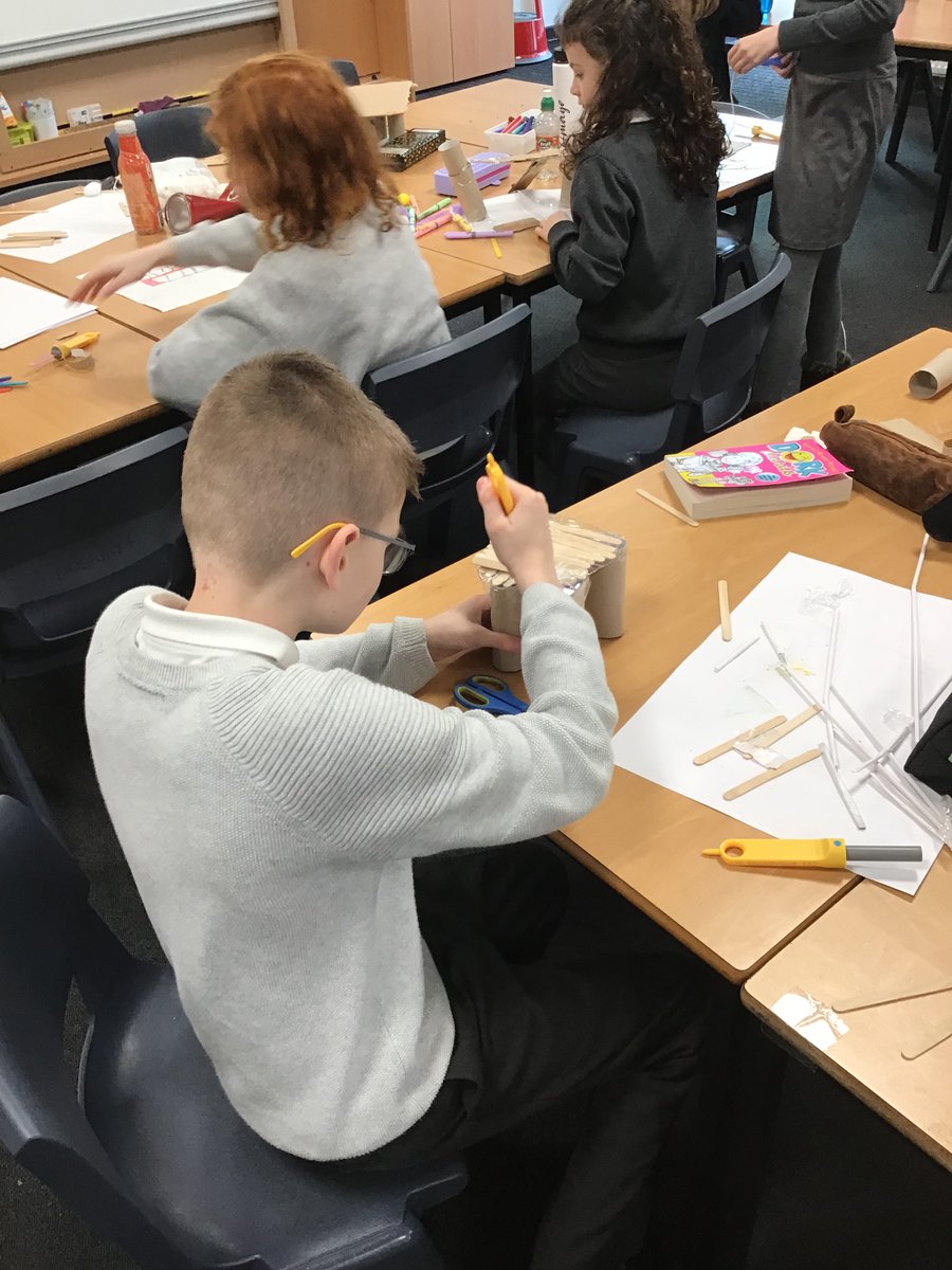 WoodheadPrimary's tweet photo. P5 used the design process of design, create and evaluate to solve a design problem. They had to make a bridge, that would hold a given weight (Part 1). #STEMeducation #technologies #engineersatwork https://t.co/wcFwLIpQX0