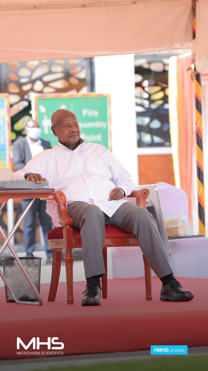 'For the first time in human history, Africa will have an optimal population. Because of such integrations, we have more market and cheaper labour with abundant raw materials' - H.E @KagutaMuseveni  
 
#MHSUnveils | #MalariaTestKit | #HIVTestKit | #PharmaManufacturing