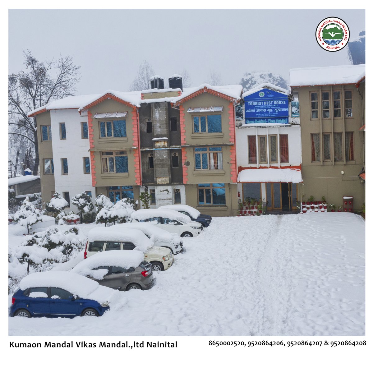 Discover the enchanting winter wonderland in #nainital of Uttarakhand! A season of love and adventure awaits! #uttarakhandtraveller #uttarakhand #uttarkhandtourism #nainital #kmvn #snowfall #WinterWonderland #snowfallinnainital #UttarakhandTunnel