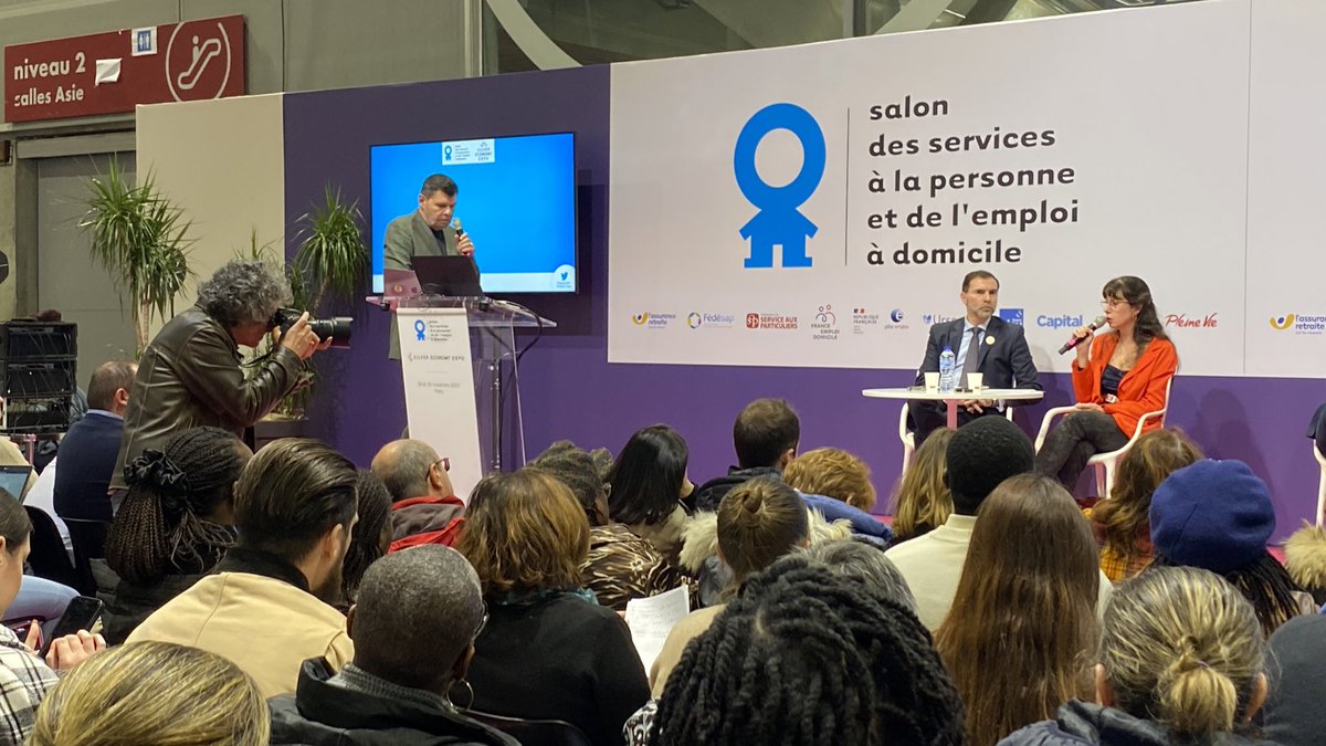 Laurence Jacquon (<a href="/ADMRun/">ADMR</a>) :
👉🏻 La carte professionnelle est essentielle !
👉🏻 A suivre et c’est intéressant : l’intérêt de l’évaluation de la "dotation globale" (dans la loi).
👉🏻 Avez-vous entendu parler de l’Académie ADMR.

#SalonSAP 📌 #ServicesALaPersonne