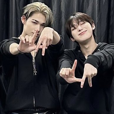 ksnmura's tweet image. this sunki                   with               this sunki