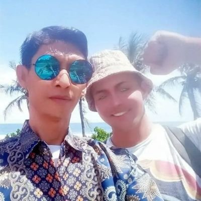 Melissa Baker tweet media