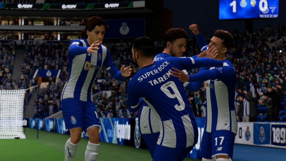1602Isaac's tweet photo. 23°Jornada de Liga Portugal 17Feb
El Porto cada vez más líder de la clasificación y hoy ha vuelto a sumar los 3 pts, todo listo para los octavos de Champions ante el Inter de Milán, primera gran final de la temporada para llevar al objetivo final. 🟢⚽ https://t.co/Lp3v2ulRbv