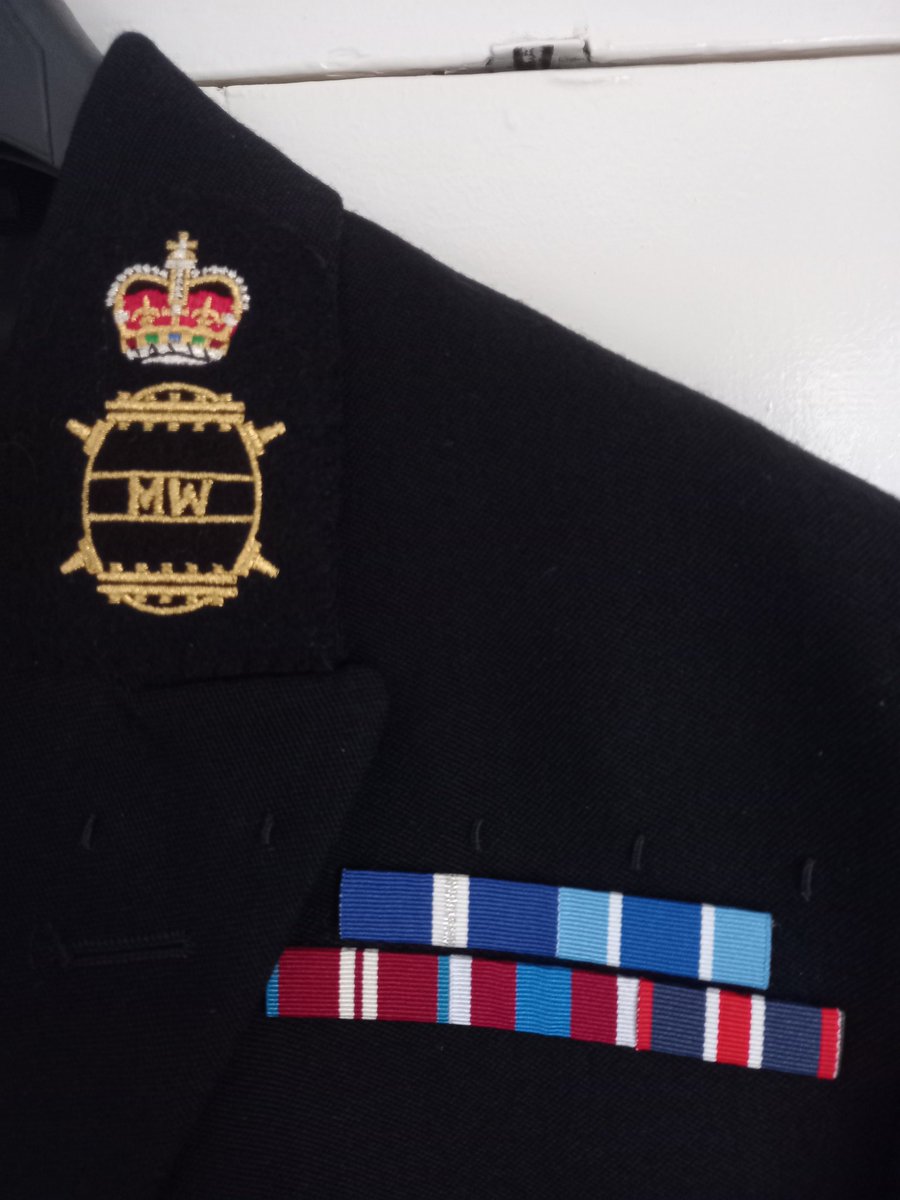 kevaston23's tweet photo. New No.1s day ☺ ⚓ https://t.co/sf8eWRu2P3