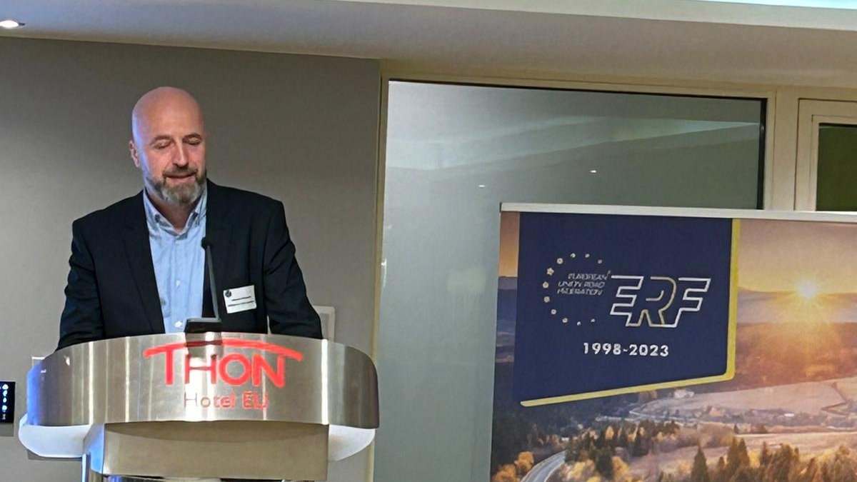 Roadsafetymark's tweet photo. A fantastic evening yesterday celebrating the 25th Anniversary of the @ERFbrussels.
The ERF plays a pivotal role in representing industry partners, road and users associations active in the construction, equipment, maintenance and operation of Europe’s road network.
#ERF #ERF25 https://t.co/d41iBg6Jas
