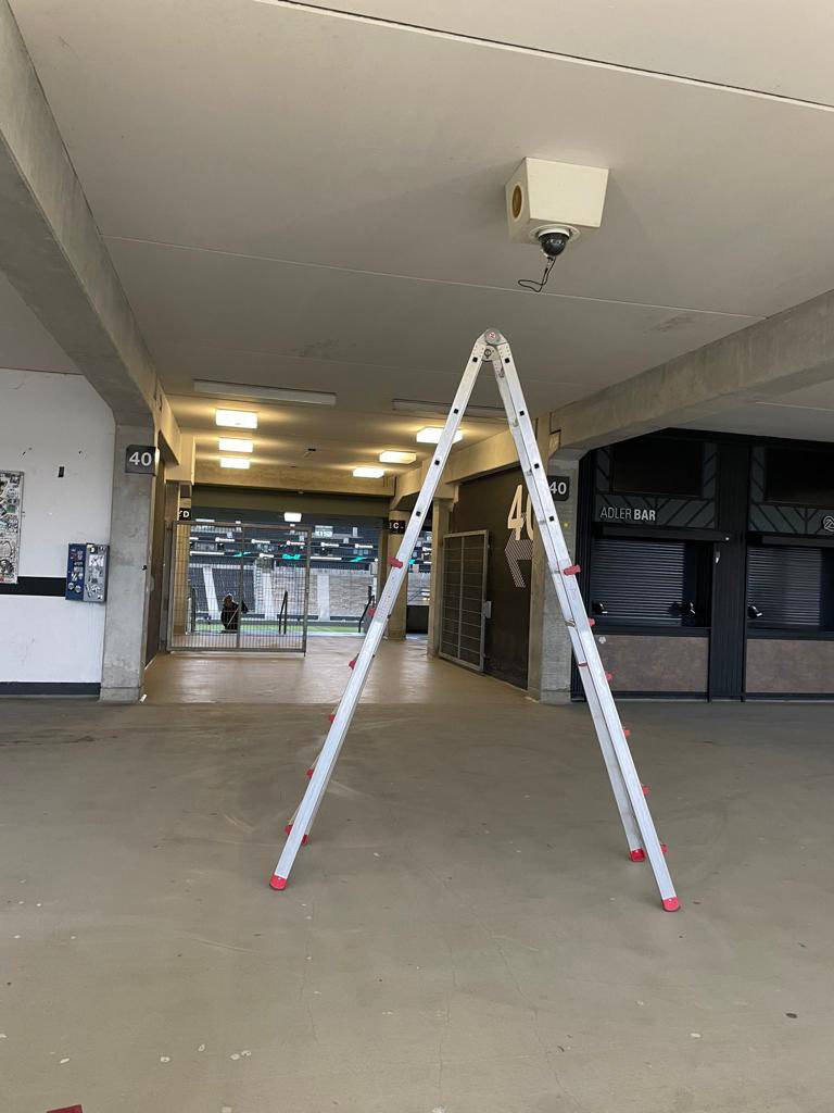 Kann man bei Tipico wetten, wie lang die bleibt?
Frag für n Freund 
Wie sind die Quoten?
#sge