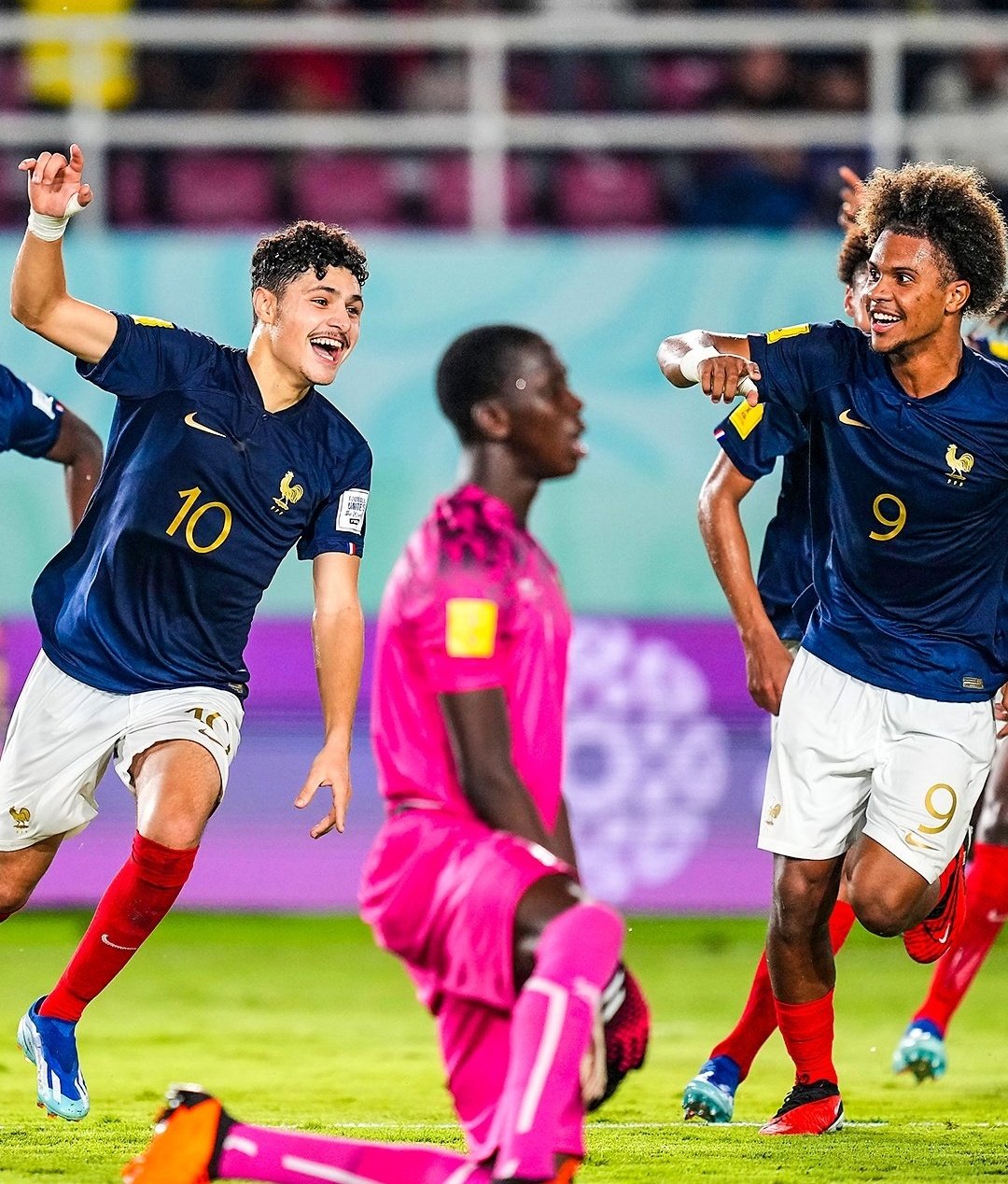 França vence Mali e enfrentará Alemanha na final da Copa do Mundo Sub-17