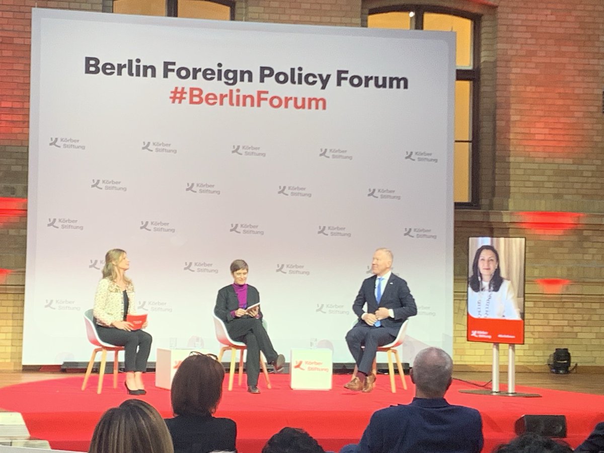 Now on at #BerlinForum: „The Future of Europe: Shifting East?“ with a great pan-European panel, moderated by our own #AlisaVogt. ⁦@KoerberIP⁩