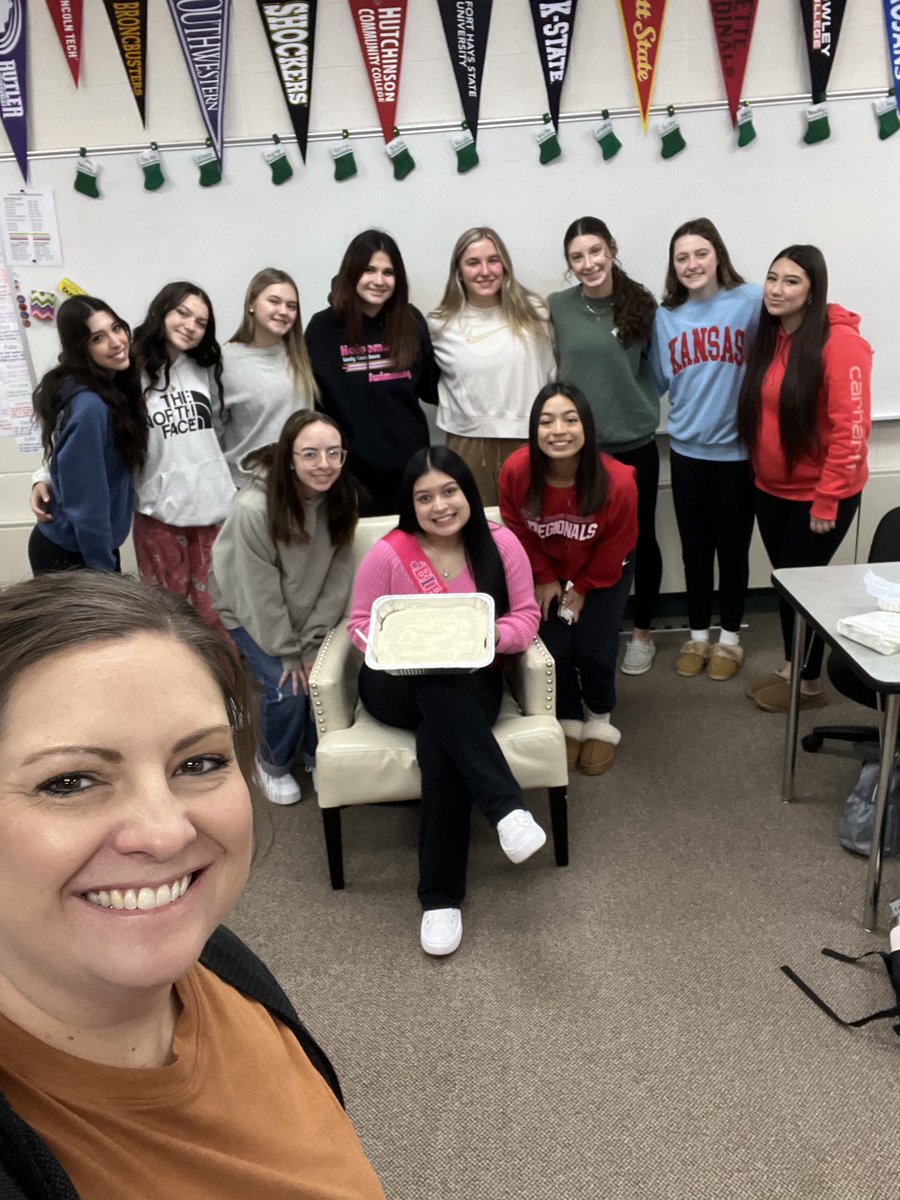 Holcomb Yearbook tweet media