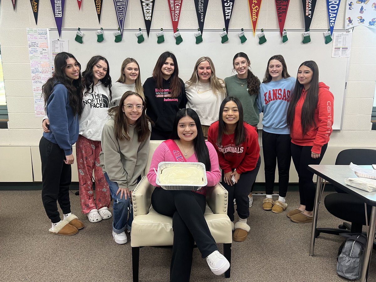 Holcomb Yearbook tweet media