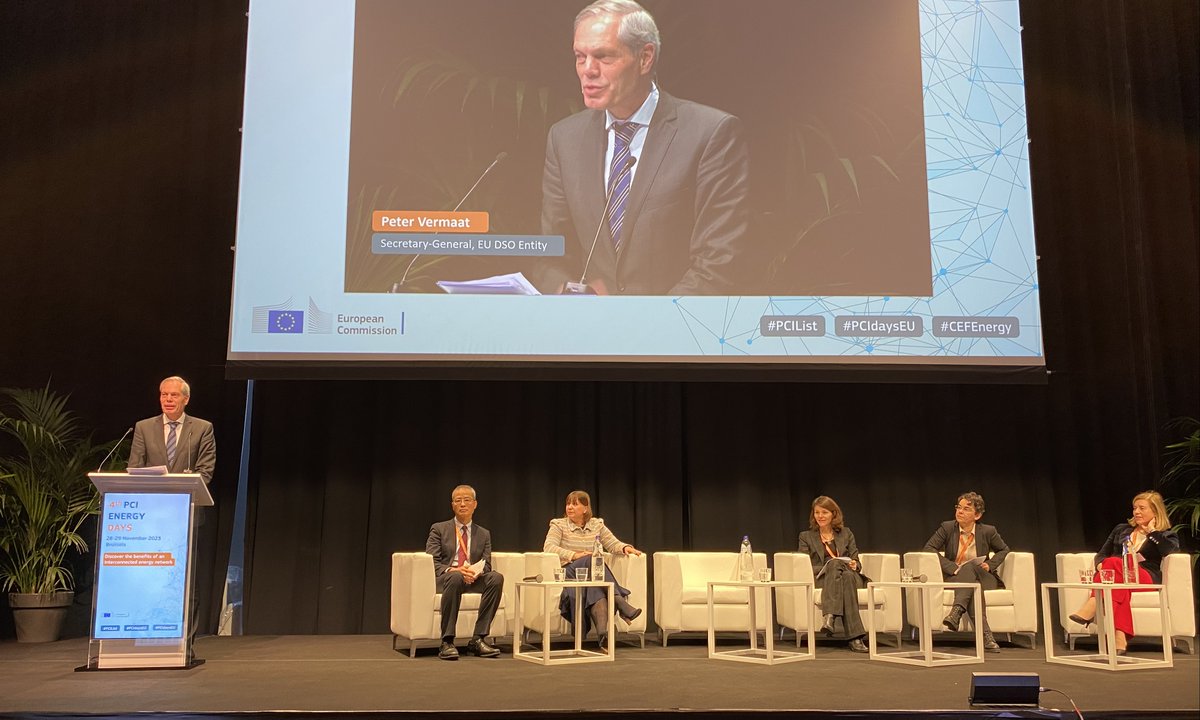 Today our SecGen Peter Vermaat joined the @EU_Commissions PCI Energy Days panel on the importance of electricity #grids for the #energytransition.

Peter highlighted the importance of the Grid Action Plan and the needed conditions to strengthen the grids.

#PCIList #PCIdaysEU