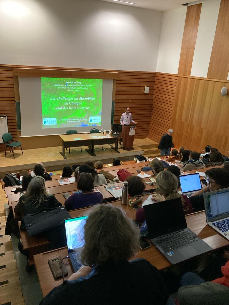 InstitutCochin's tweet photo. Rencontre Clinico-Biologique @InstitutCochin-@HopitalCochin. Enthousiasmant de réunir + 100 chercheurs, médecins, biotech et associations pour discuter des challenges du #microbiote en clinique 
@ansm @afaCrohnRCH @ParisBiotech @APHP @BenoitChassaing https://t.co/mqqZYvsumx