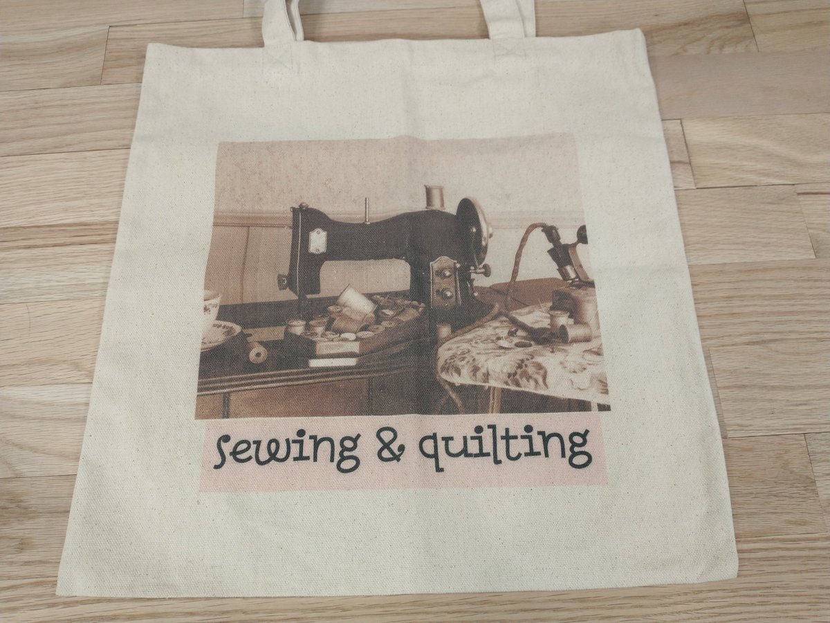 ProfPincushion's tweet photo. Tomorrow is my birthday 📷 Look at this cute bag my aunt sent me. 📷 https://t.co/MCjNBN6P6I