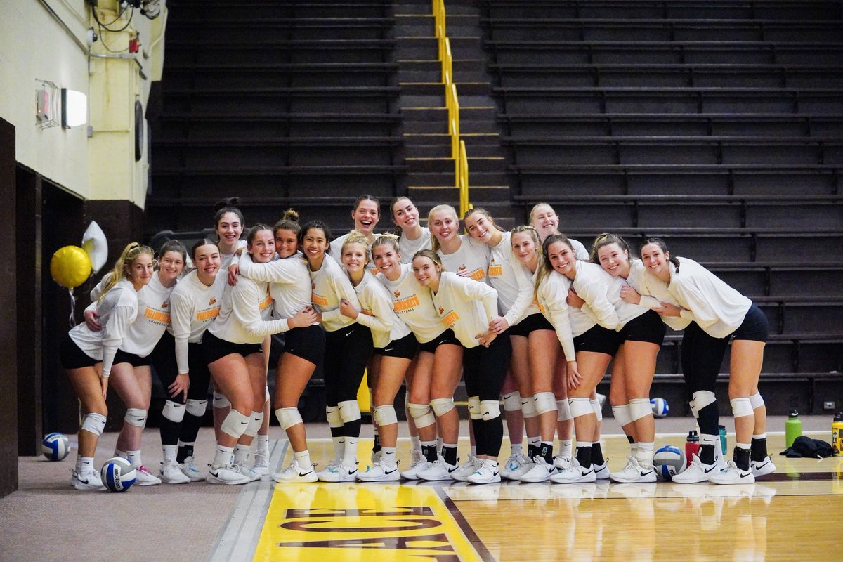Today is BW’s Day of Giving! Our student-athlete experience starts with you, Jacket Nation! Your generosity keeps our smiles going!! Link to donate is in bio! #BWDayofGiving