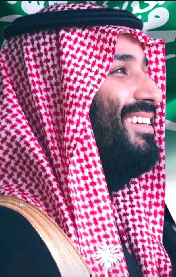 أرفع اسمى ايات التهاني والتبريكات ل مقام  سيدي #خادم_الحرمين_الشريفين حفظه الله ولسيدي ولي العهد مهندس الرؤيا #محمد_بن_سلمان حفظه الله .وللشعب السعودي كافه بمناسبة فوز 
#المملكة_العربية__السعودية بإستضافة إكسبو 2030 🇸🇦