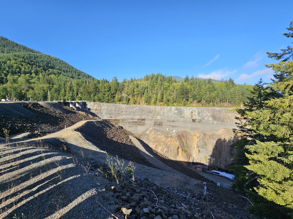 Covington_Water's tweet photo. CNN recently featured the Howard Hanson Dam and other important Infrastructure projects that have been funded by the bipartisan infrastructure bill. Being involved in this project will always be special to CWD and its employees.
To read, please visit: https://t.co/QmqhdZowen https://t.co/Y1U1ZTZfD1