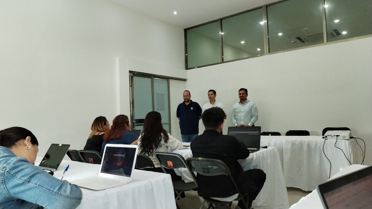 Es importante poder impartir el curso de taller, #CursoTallerDelINEGI #calidad #puntualidad #Mejoracontinua <a href="/omaralpuche/">omar alpuche leal</a>