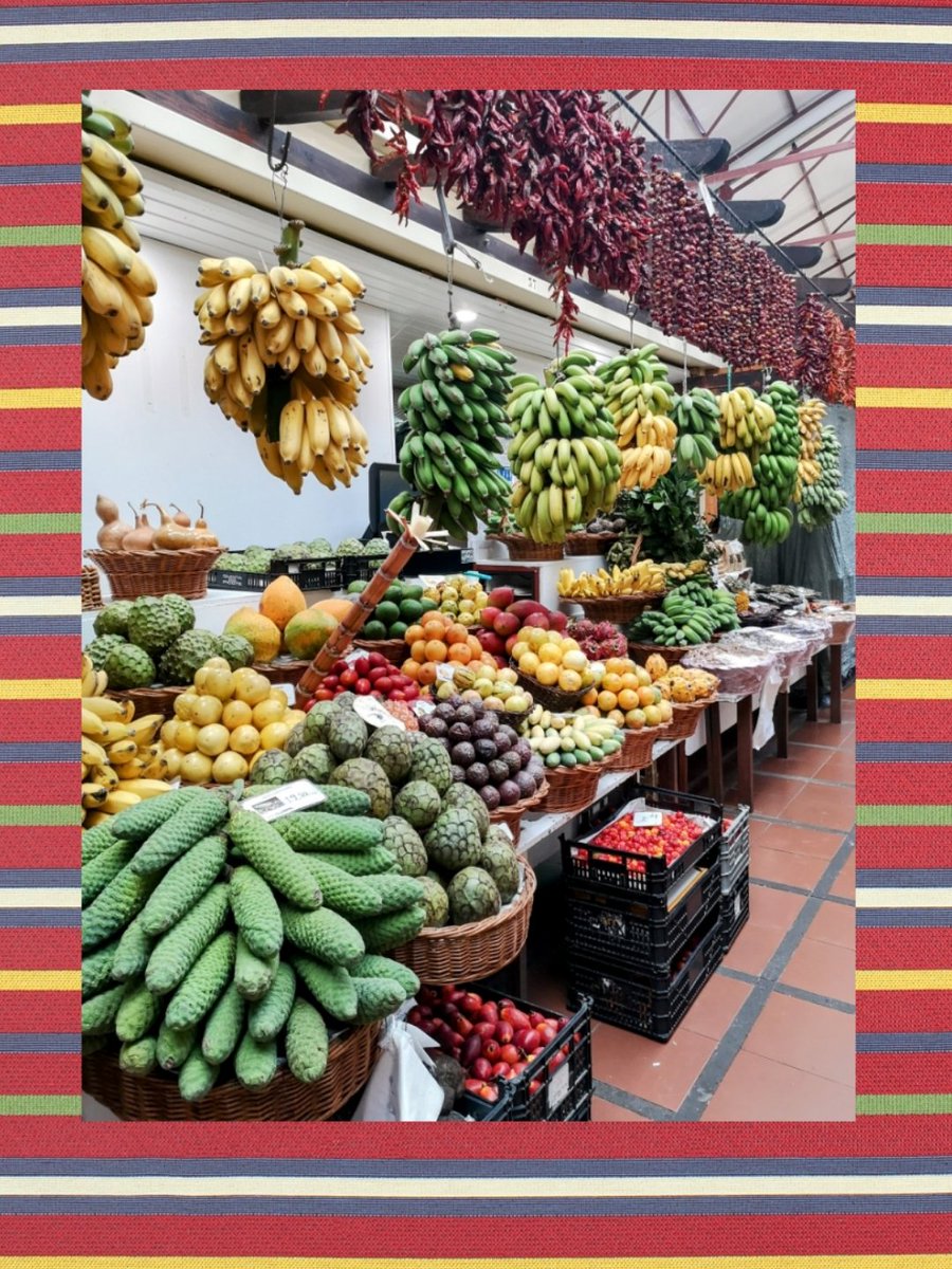 Minklemar's tweet photo. The fruit in Madeira is absolutely amazing. I've had fruit there I've never even seen before. I love going to the fruit market to try new things 🍊 🍌 🍍
#madeira #holiday #yummy #exoticfruit #fruit #outandabout https://t.co/2B1n6fqPaO