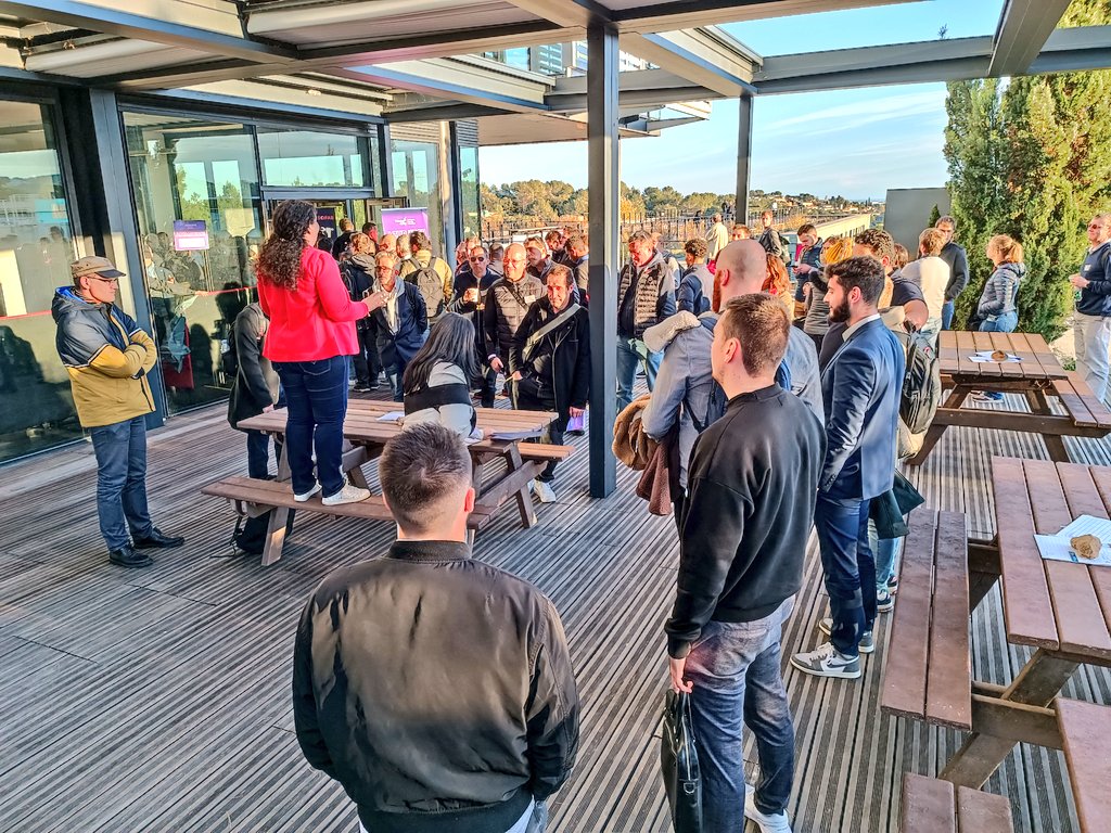 TelecomValley's tweet image. Après une journée riche en contenu #opensource #testlogiciel #ux #cybersécurité #IA #devops #cloud... Place à la soirée de clôture ! Du netwoking, de la convivialité et des jeux ! Santé ! 😉🥂